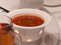 酸汤拆烩鱼头羹-扬州香格里拉·香宫中餐厅