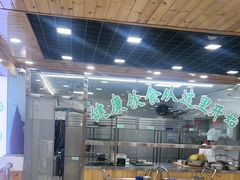-屯老二农家铁锅炖·行业领军者(梅江店)