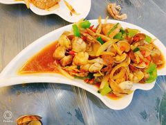 -覃记海鲜美食餐厅