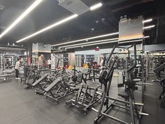 -VLines耀能运动24小时·月付制健身(京广桥店)