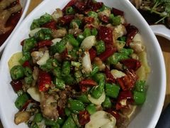 掌中宝-二孃鸡爪爪(东郊记忆店)