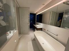 -郑州建业艾美酒店