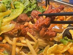 -在巷子里的烤肉店·螺蛳粉烤鱼·牛蛙(和美城店)