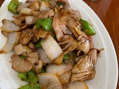 -胡子饮食店