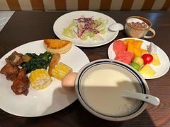 -深圳龙华大浪商业中心亚朵X酒店