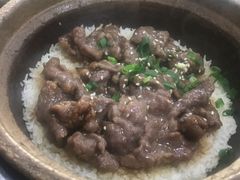 窝蛋牛肉煲仔饭-红星光发煲仔饭(大石街店)