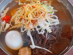 -服务大楼冷面(延大店)