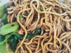 -魔都三兄弟酸辣粉·蘸卤炸串(虹桥万科店)
