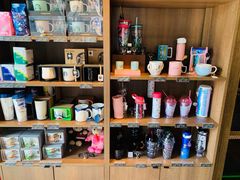 零售区-星巴克(宁波老外滩店)