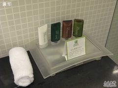 浴室-上海虹桥西郊假日酒店