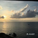独立泳池很干净，是循环水