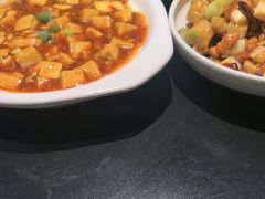 -LuOne凯德晶萃广场(徐家汇路店)
