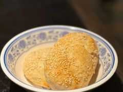 鸭油酥饼-小潘记鸭血粉丝汤