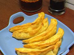 -老新隆牛肉锅贴(新街口店)