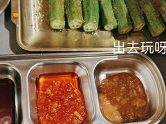 -围炉肉舍丹东海鲜烤肉·烤活鳗(步行街店)