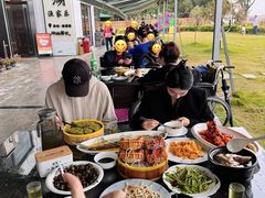 -七的湖·晚芳亭·阳澄湖农家菜·大闸蟹(莲花岛店)