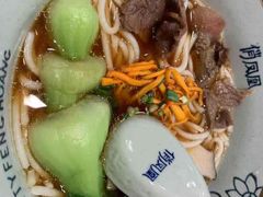 -俏凤凰(美林M·LIVE天地东座店)