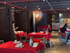 -龙巢盱眙龙虾·牛蛙·烧烤宵夜(八卦岭店)