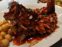 -吴越荣记苏州菜·松鼠桂鱼(月光码头店)