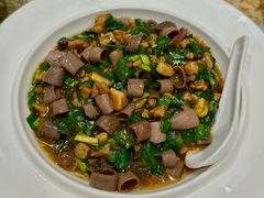 -鑫真味私房菜馆