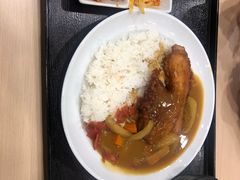 玉子唐扬鲷鱼咖喱饭-吉野家(上海美罗城店)