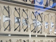 -博士眼镜·President总统(宝安海雅缤纷城店)