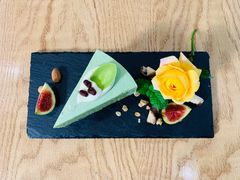 -Rabbit Cafe私房西餐甜点咖啡(栖霞路店)