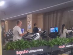 -英派斯健身游泳馆
