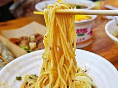 重庆小面-重庆小面·抄手(解放碑好吃街店)