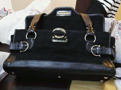 -爱革·奢品·鞋包·衣物·家居(博荟广场店)