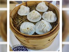 招牌鲜肉小笼包-炉旺斋上海小笼包·小馄饨