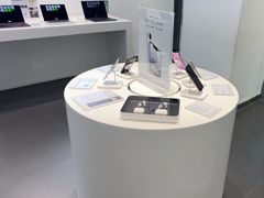 -Apple授权专营店(宝山万达店)