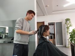 -I+造型烫发染发