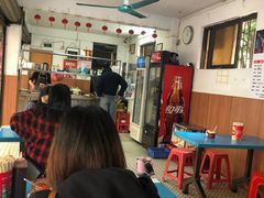 大堂-修记牛杂店(同华东一路店)