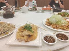 -万山楼海鲜酒家·二十三年老字号