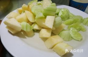 Cucumber and Apple Salad