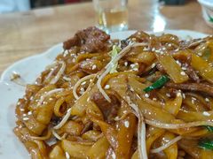 干炒牛河-南记食粥坊·宵夜大排档(莲花总店)