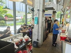 -方铲铲·成都板凳面(滨江银泰店)