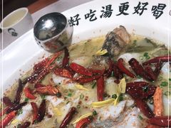 -江渔儿酸菜鱼·拔草餐厅(虎门君乐汇店)