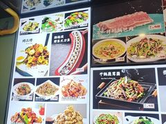 -鑫渔港海鲜本地菜·山海关浑锅(东戴河店)