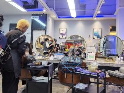 点击看大图 -发源地HAIR SALON