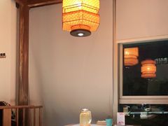 -荷塘秋月·本帮江浙菜(国权路店)