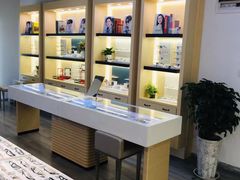 -康利眼镜·蔡司战略合作店(龙泉书房店)