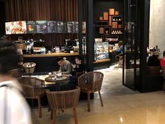 大堂-星巴克臻选(成都太古里店)