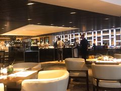 -上海中航虹桥机场泊悦酒店