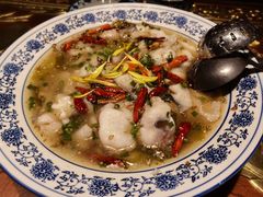老坛酸菜鲩鱼-缪氏川菜(深圳北站缤果空间店)