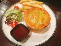-Hooley's活利仕西餐厅(珠江新城店)