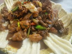 -闯关东东北农家菜(崂山石老人店)