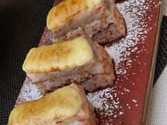 炙三文鱼腩寿司-炙柒Sekinana·精致料理 烧鸟·铁板烧(海上世界店)