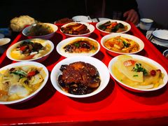 -蓝田九大碗民俗食府(蓝田店)